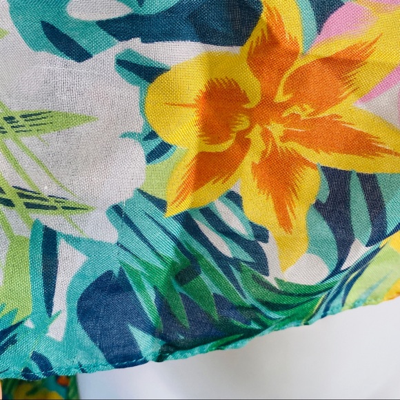 Beautiful Colorful Tropical Floral Scarf - Picture 9 of 10